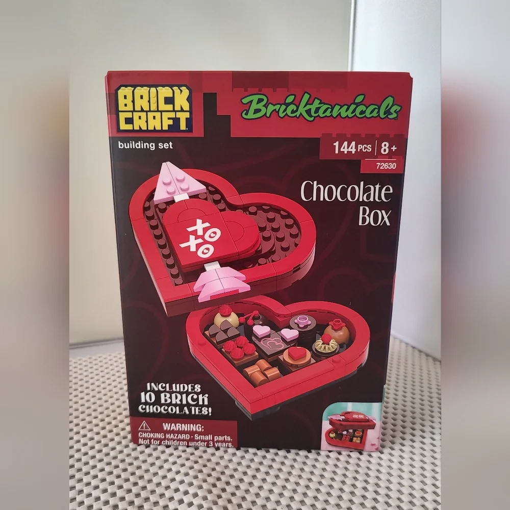 Brick Craft Chocolate Box 72630 Bricktanicals NWT Building Toy Set Valentine's